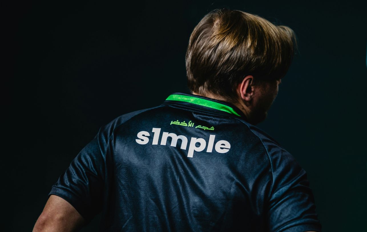 T1教练金晶洙谈队伍上单引援失败，T1曾想招募TheShy